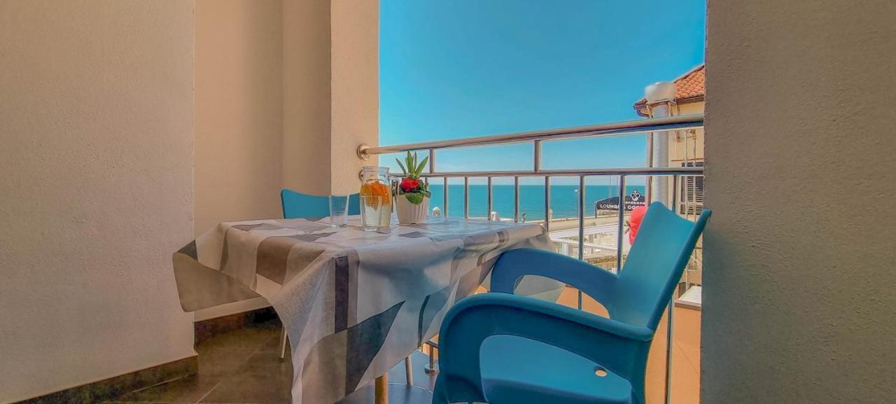 Libera One Apartment Novigrad  ภายนอก รูปภาพ